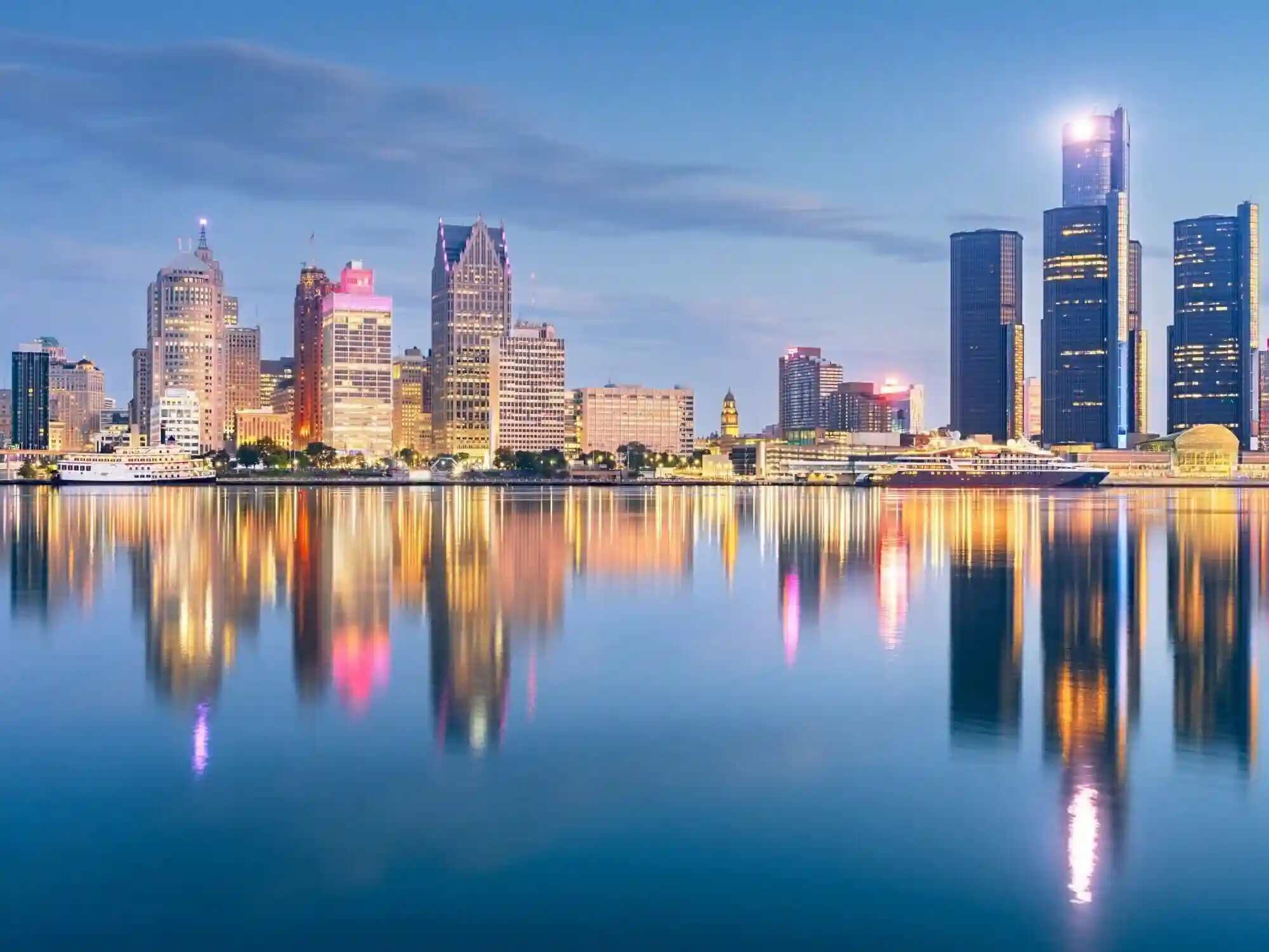 Tour autoguiado por lo mejor de Detroit Spanish image